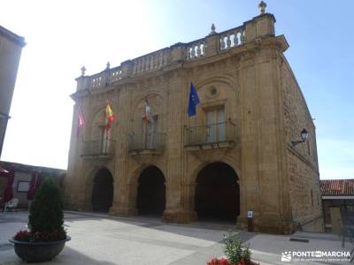 Hayedos Rioja Alavesa-Sierra de Toloño;ermita templaria cañon rio lobos cañon del rio lobos con niño